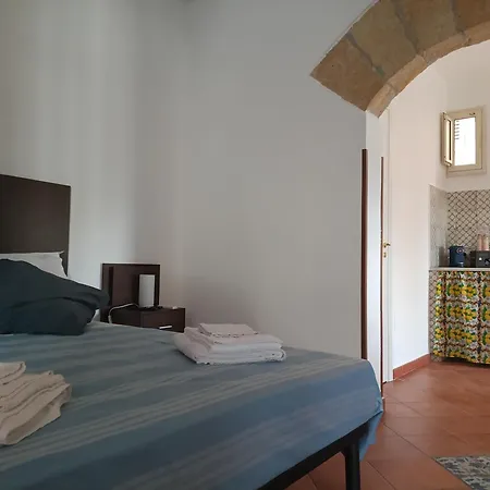 Nereidi 1 Guest house *